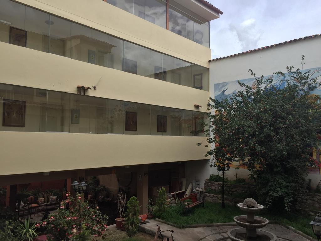 Taypikala Hotel Cuzco Exterior foto